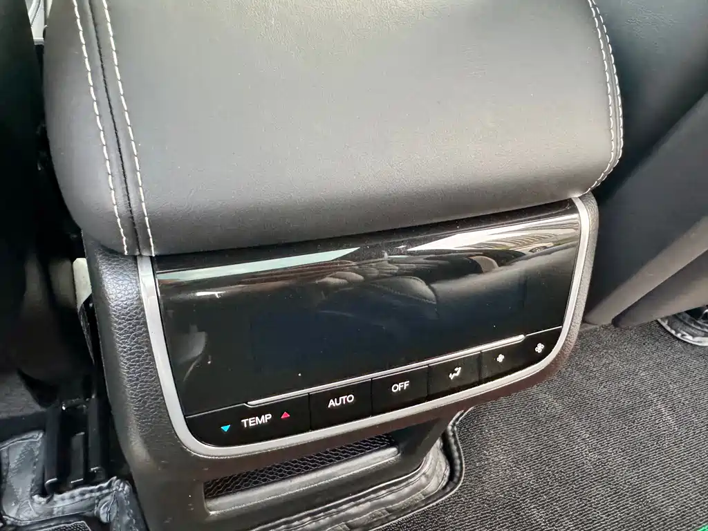 GAC Motor Trumpchi GS8 — миниатюра 15