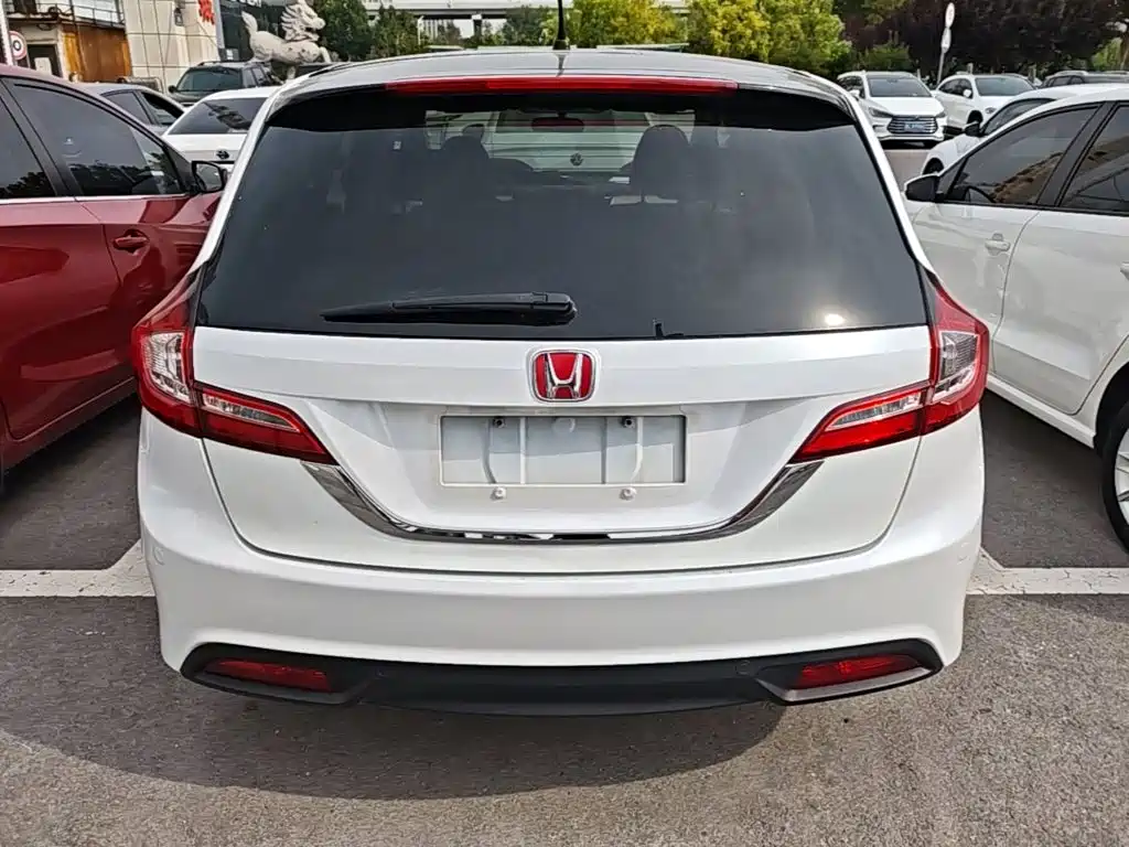 Honda Jade — миниатюра 6