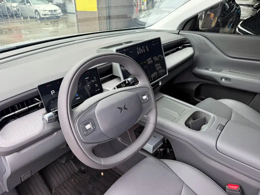 XPeng G6 — миниатюра 4