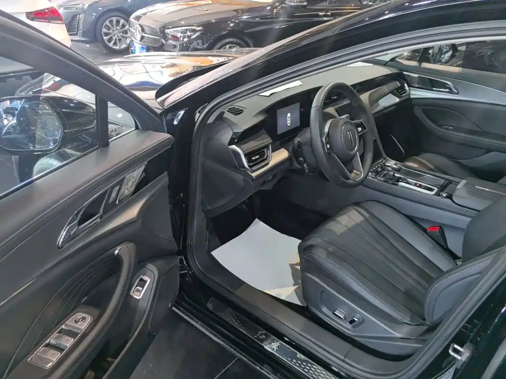 Hongqi Hongqi H5 — миниатюра 16