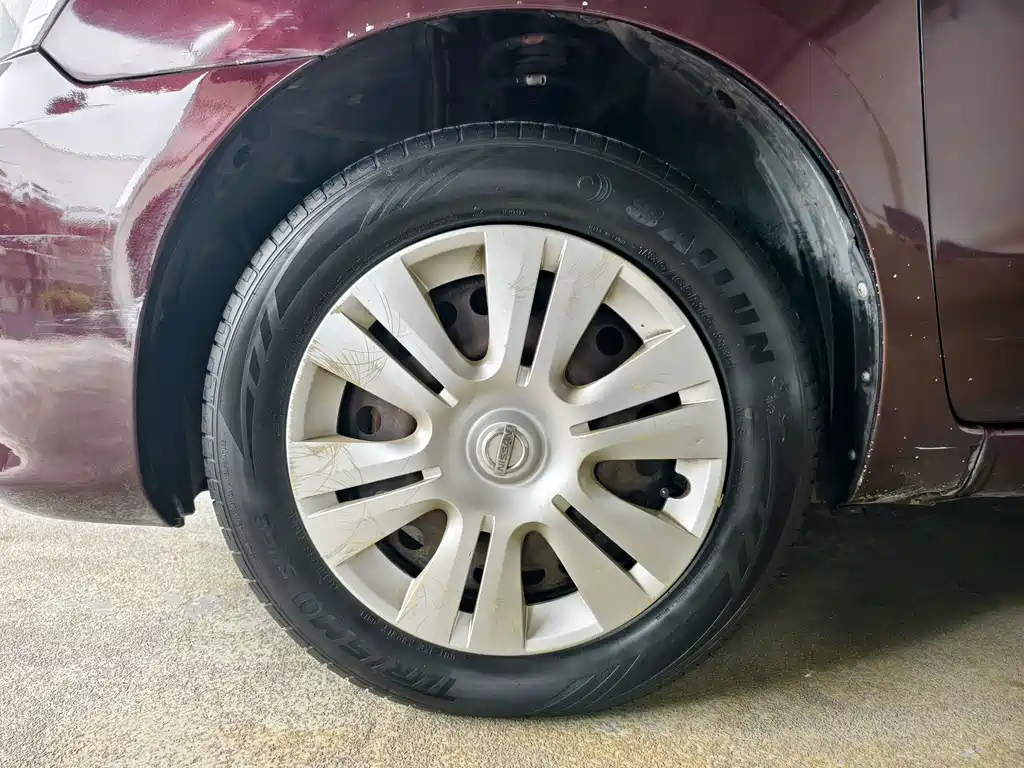 Nissan Livina — миниатюра 11