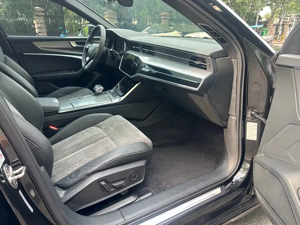 Audi A6L — миниатюра 11