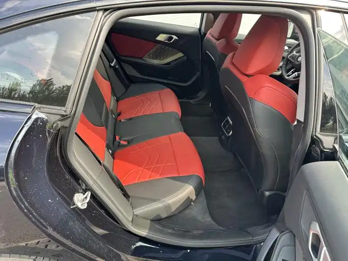 BMW 2 Series — миниатюра 16