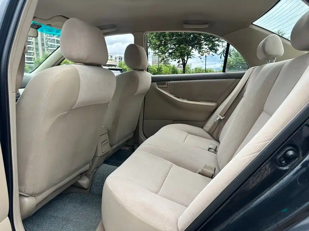 Toyota Corolla — миниатюра 8