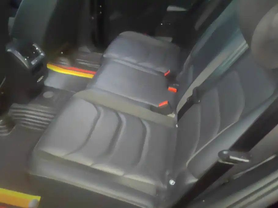 Volkswagen Tiguan L — миниатюра 11