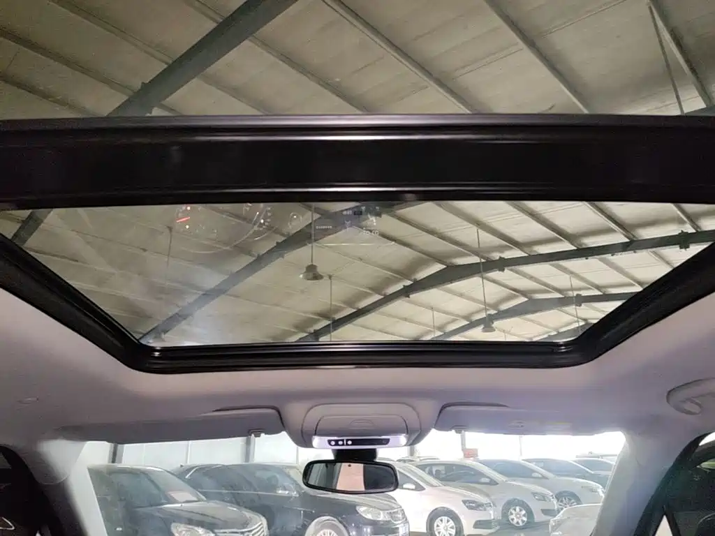 Chevrolet Blazer — миниатюра 18