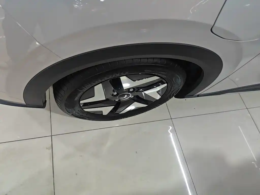 Wuling Bingo S — миниатюра 23