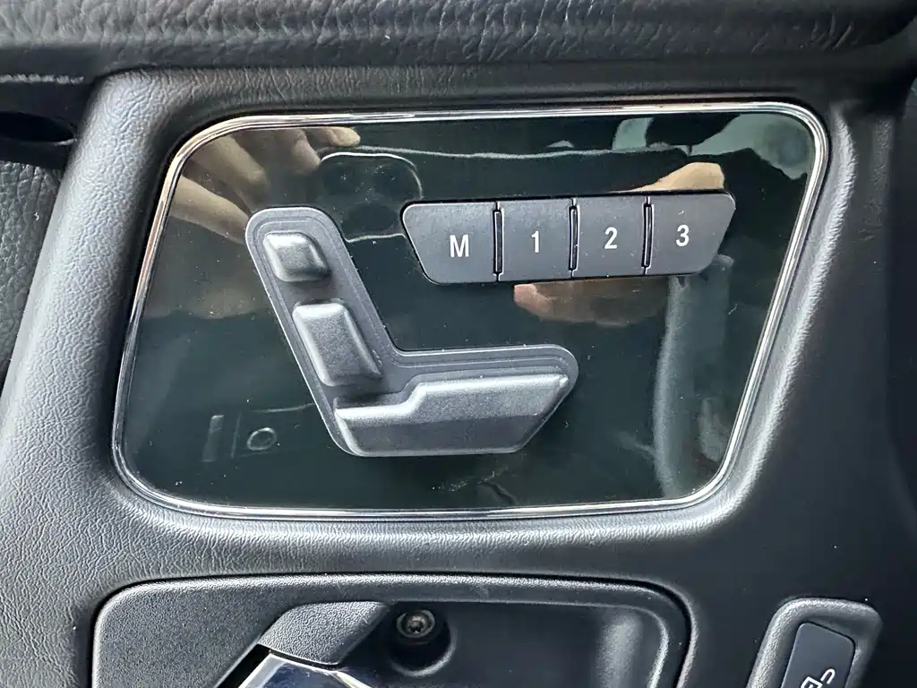 Mercedes-Benz G-Class — миниатюра 26