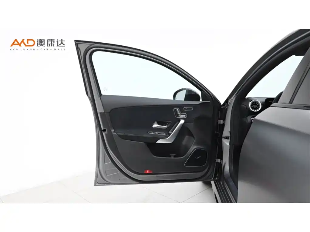 MERCEDES-BENZ A CLASS AMG