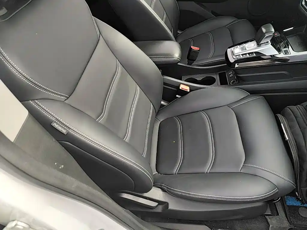 BYD Yuan EV — миниатюра 25