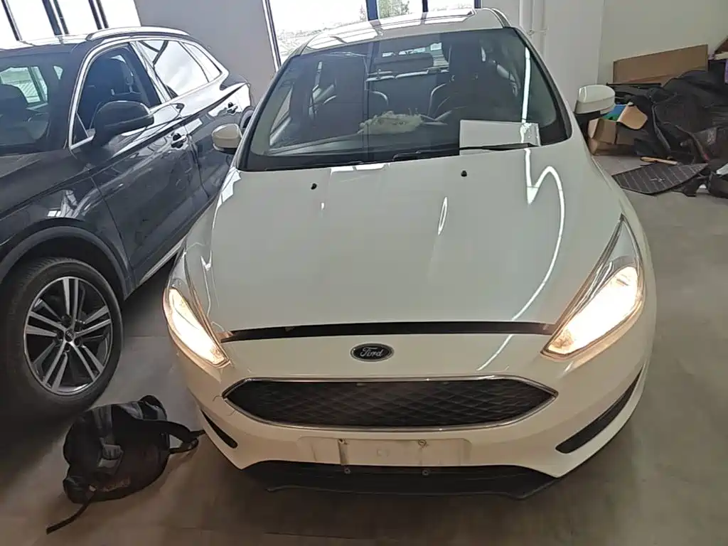 Ford Focus — миниатюра 3