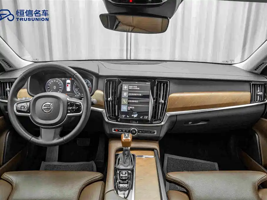 Volvo S90 — миниатюра 13