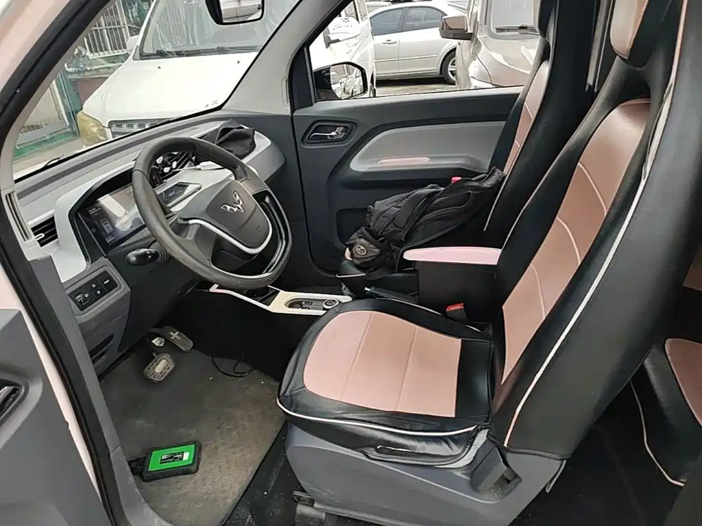 Wuling MINIEV — миниатюра 15