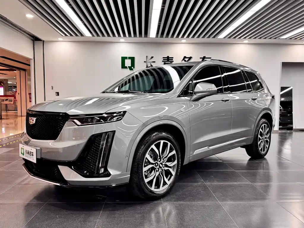 Cadillac XT6