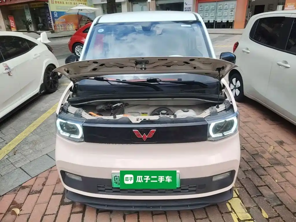 Wuling MINIEV — миниатюра 20