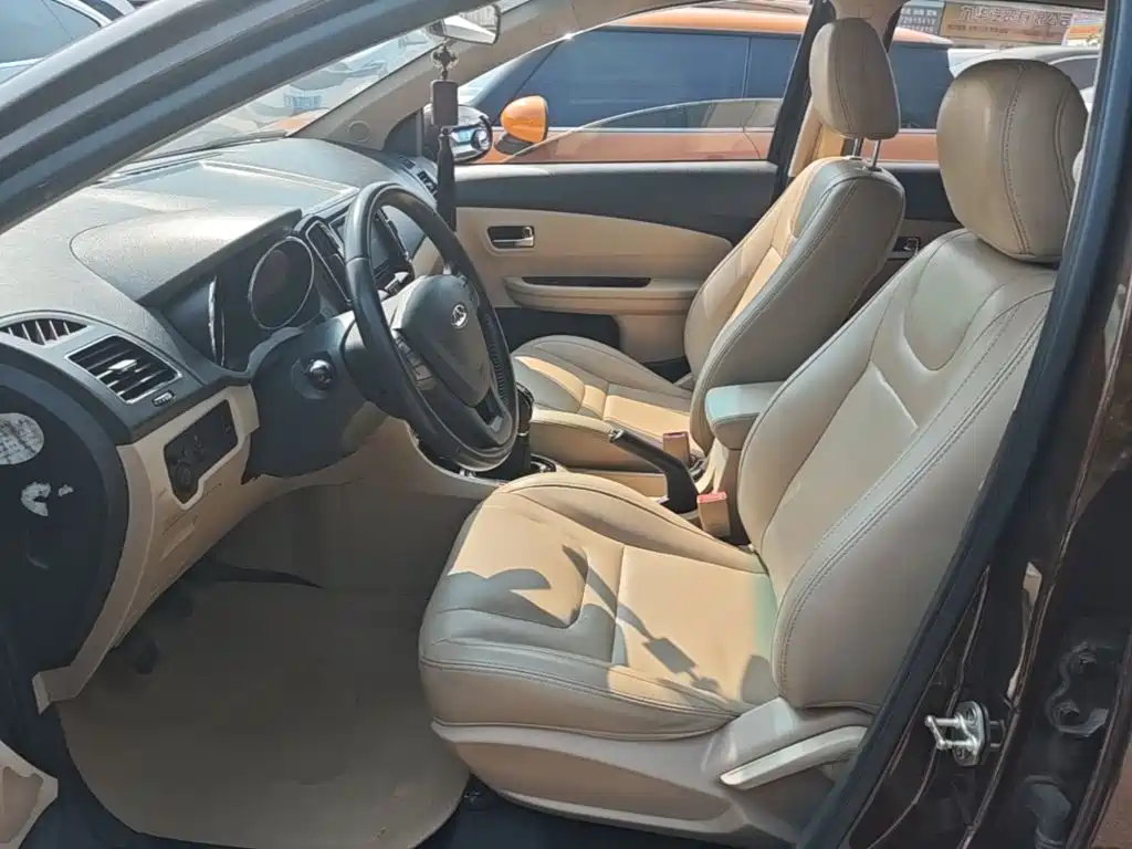 Chery E3 — миниатюра 15