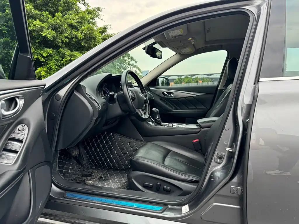 Infiniti Q50L — миниатюра 3