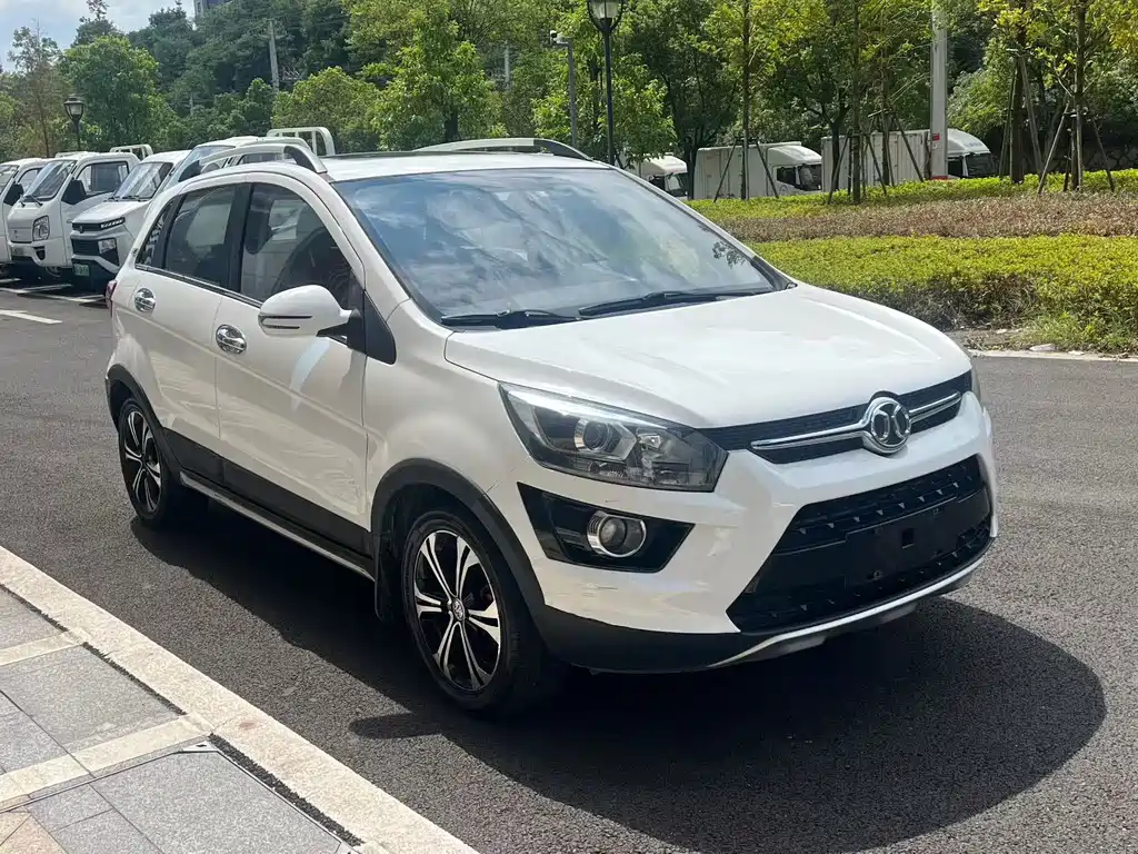 BAIC Senova X25 — миниатюра 3