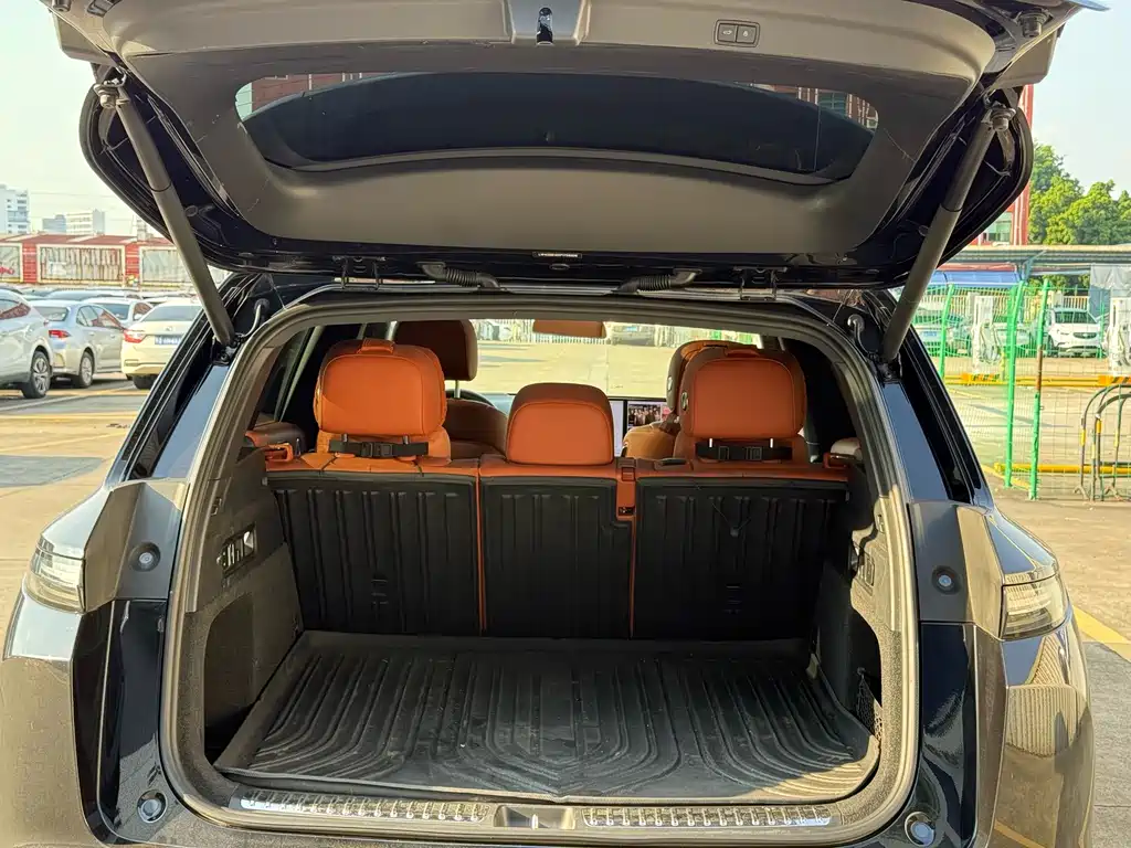 Li Auto Li L7 — миниатюра 16