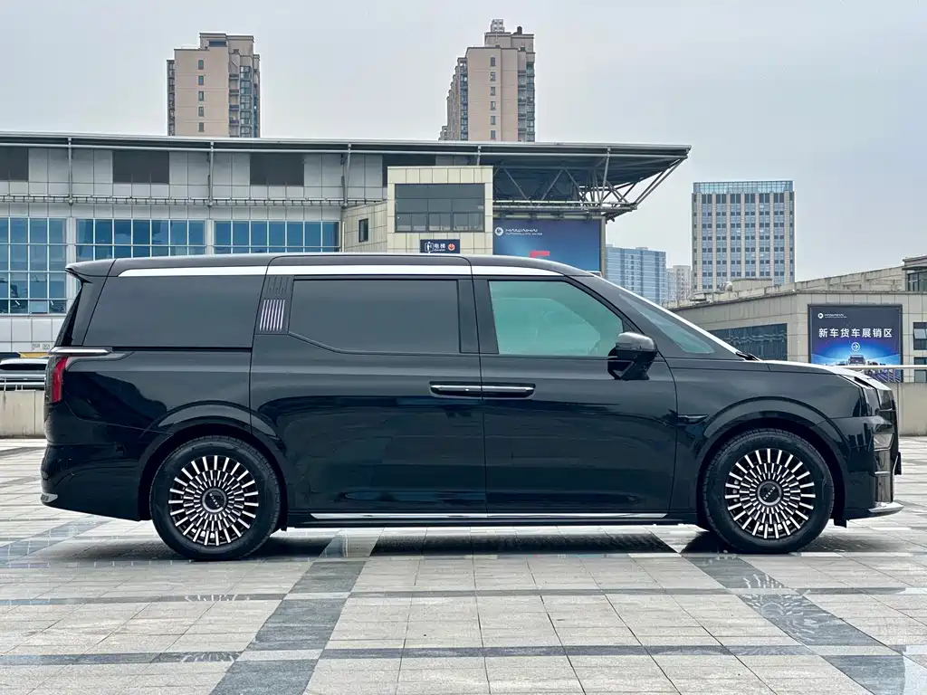 ZEEKR EXTREME KRYPTON 009