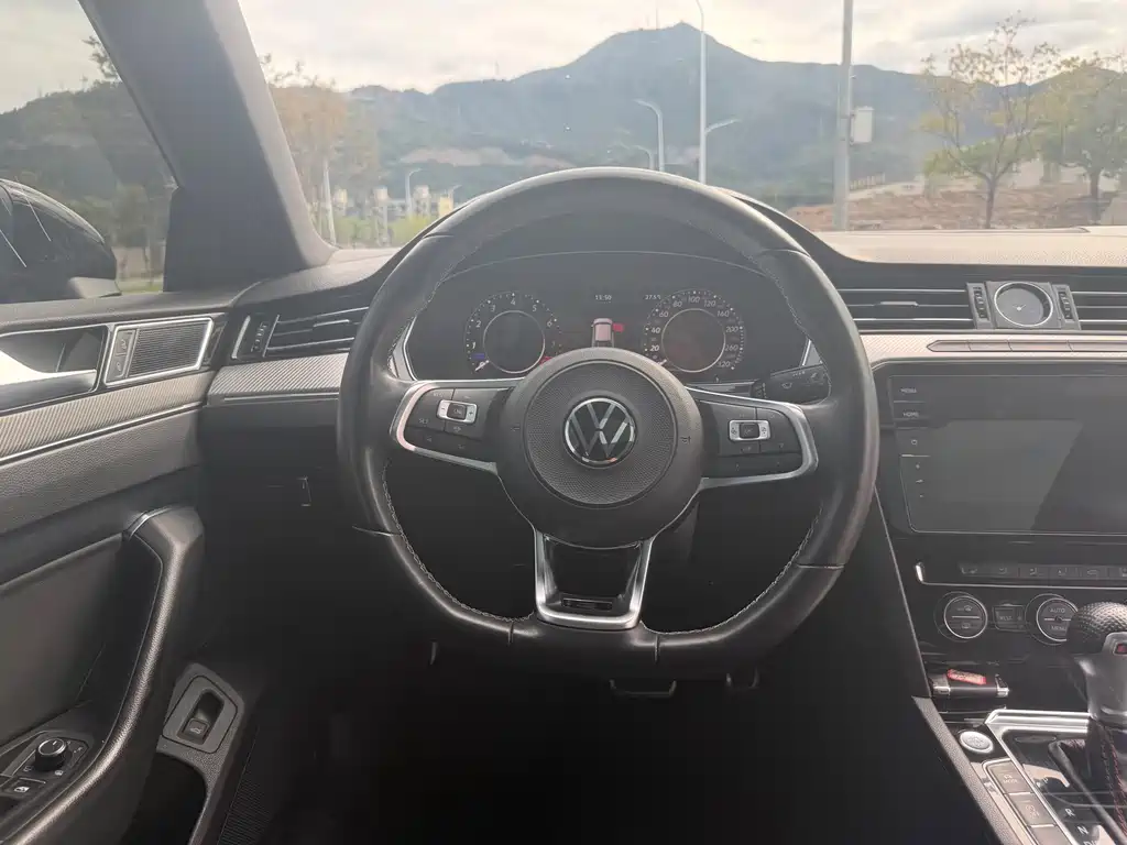 Volkswagen CC — миниатюра 7