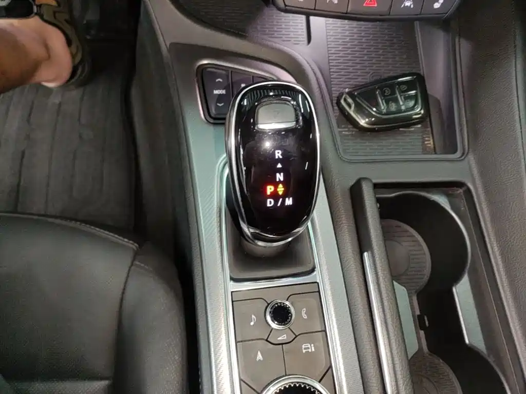 Cadillac CT5 — миниатюра 14