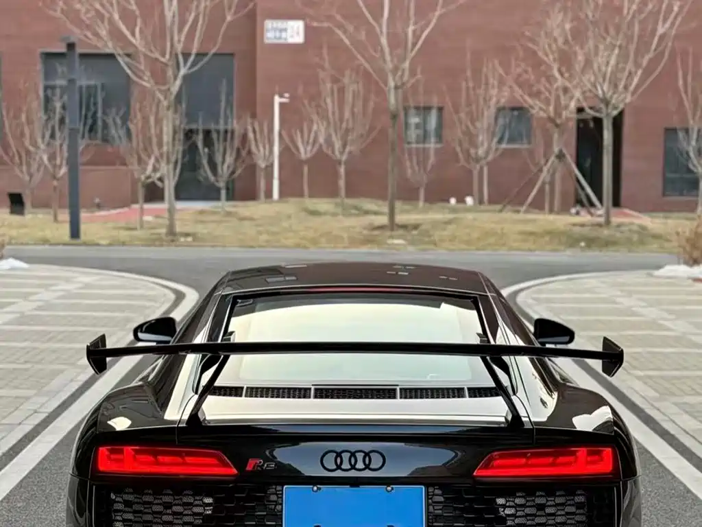 Audi R8 — миниатюра 4