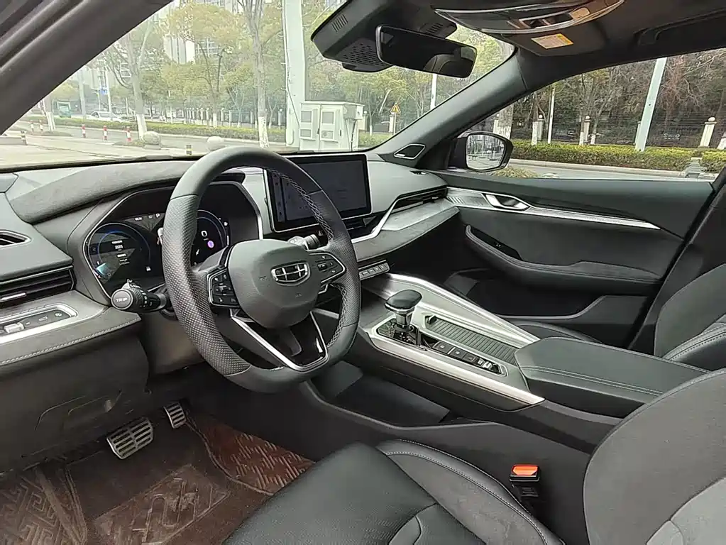 GEELY AUTOMOBILE XINGRUI