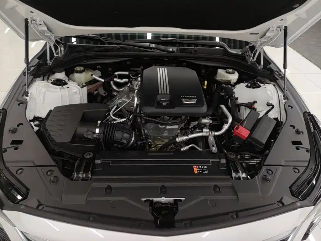 Cadillac CT5 — миниатюра 20