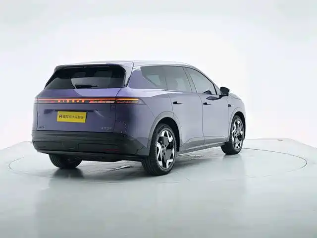 Nissan 日产NX8 — миниатюра 4