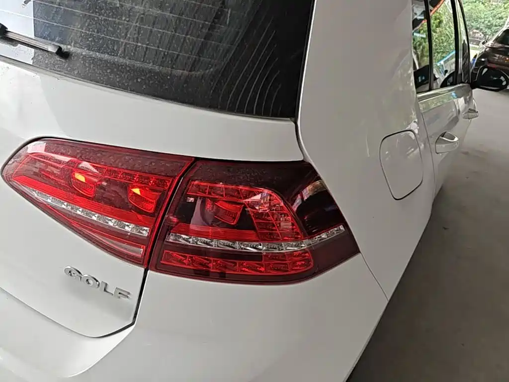 Volkswagen Golf — миниатюра 8