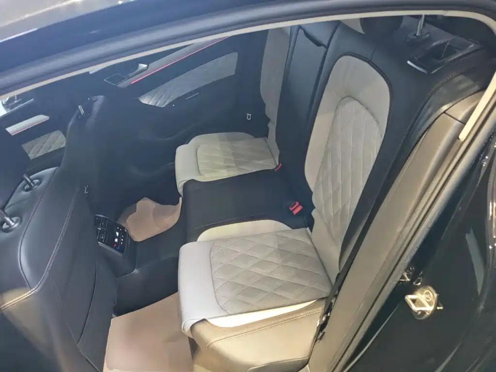 Volkswagen Magotan — миниатюра 17
