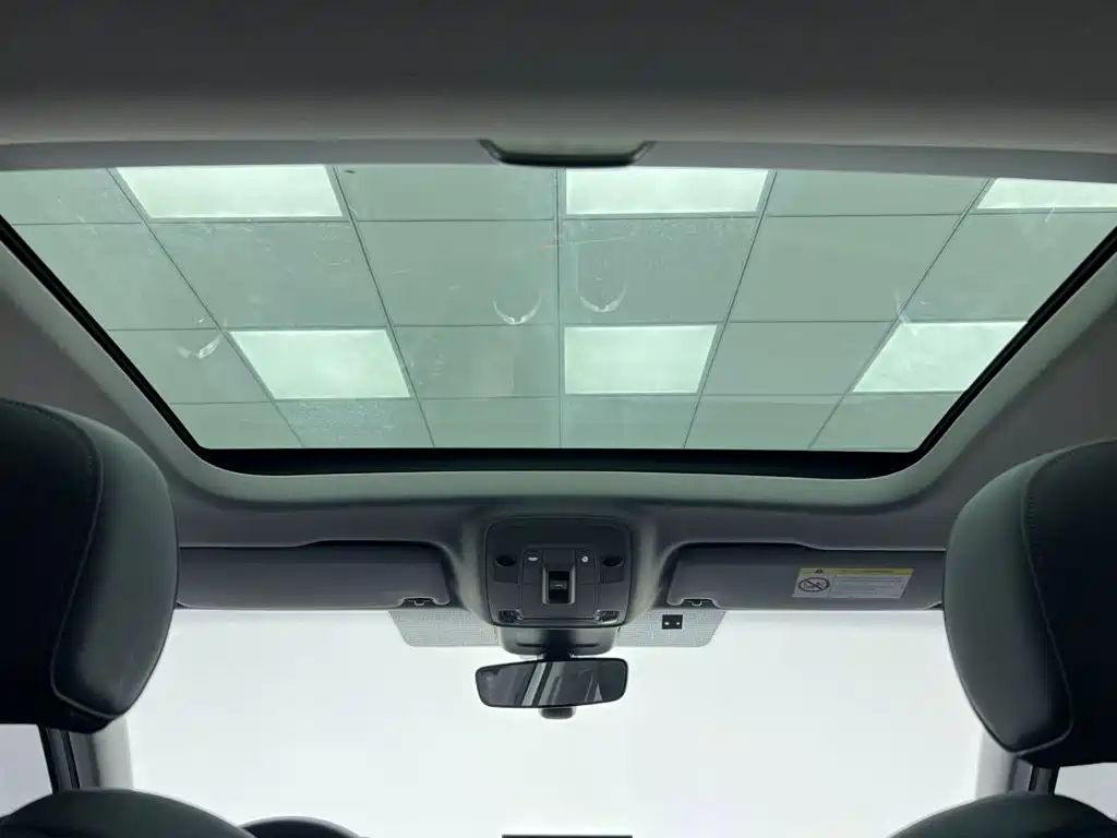 Audi Q2L — миниатюра 16