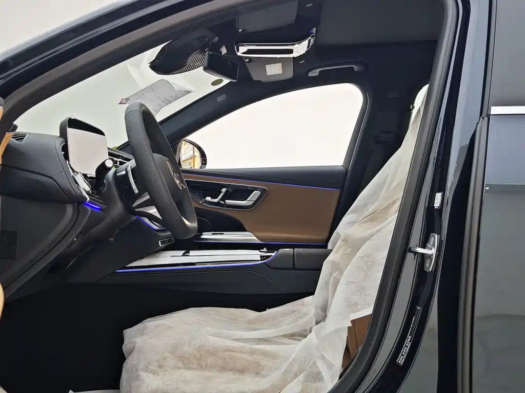Mercedes-Benz E-Class E 2025 E 260 L Sport