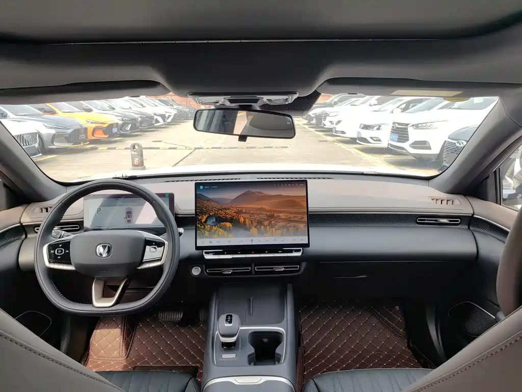 Changan Eado — миниатюра 5