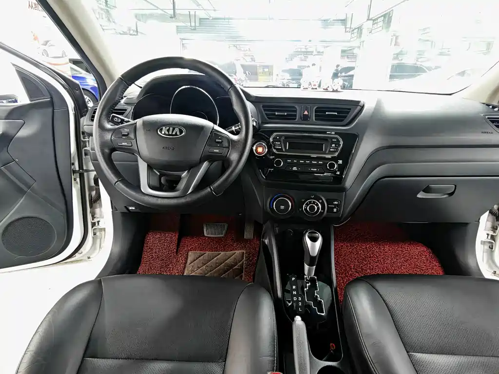 Kia K2 — миниатюра 7