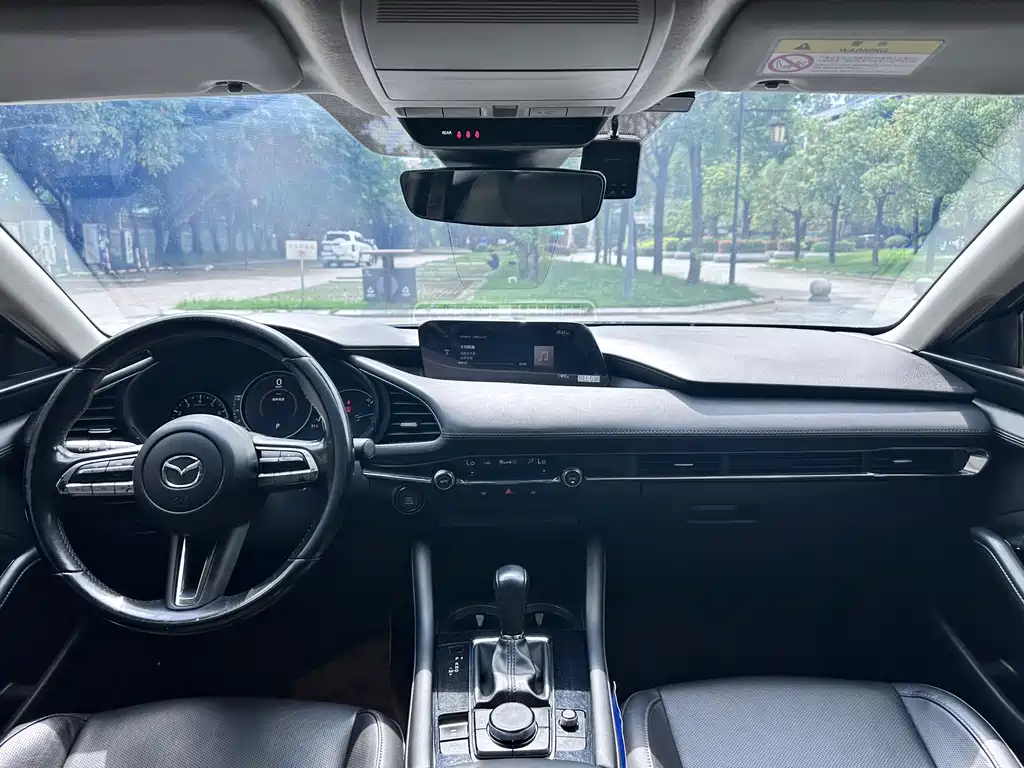 Mazda 3 Axela — миниатюра 9