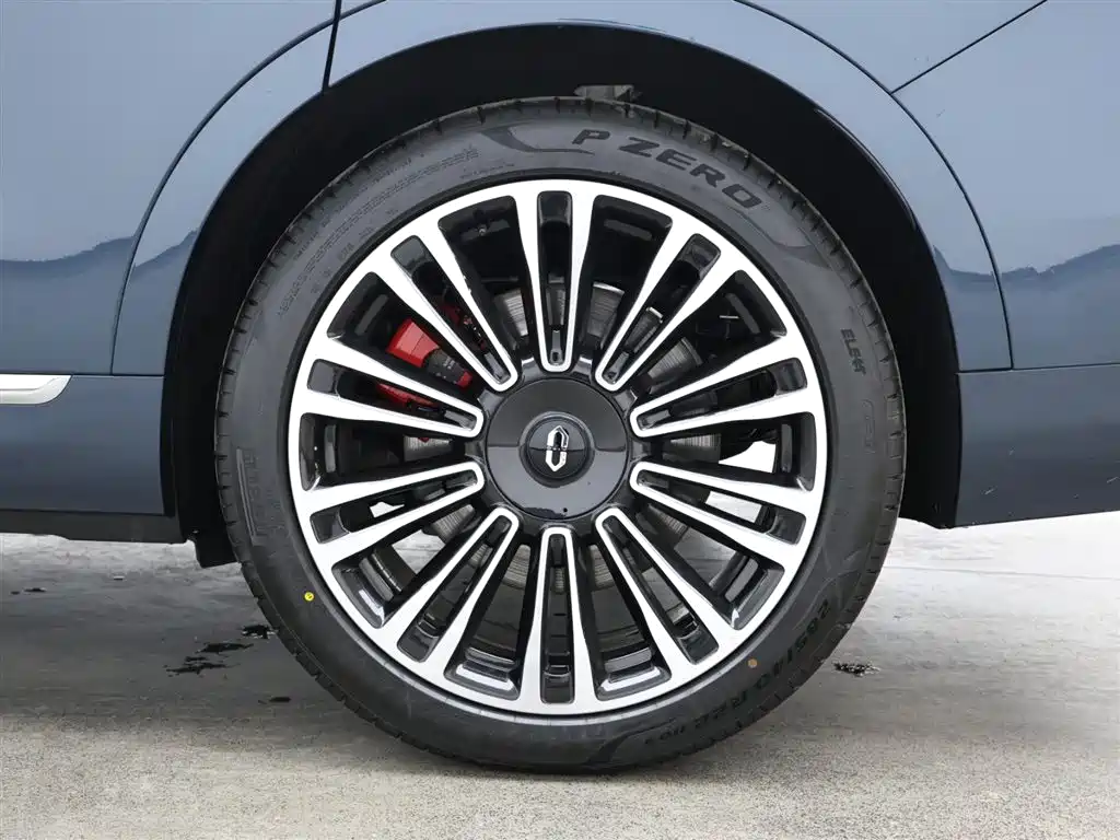 AITO ASK THE WORLD M9