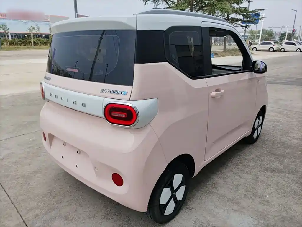 Wuling MINIEV — миниатюра 7