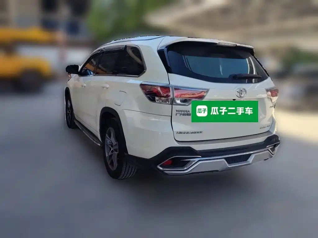 Toyota Highlander — миниатюра 25