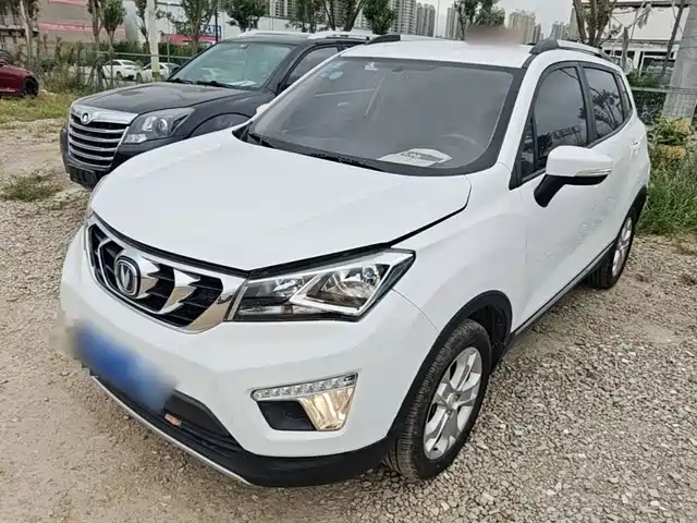 Changan CS15