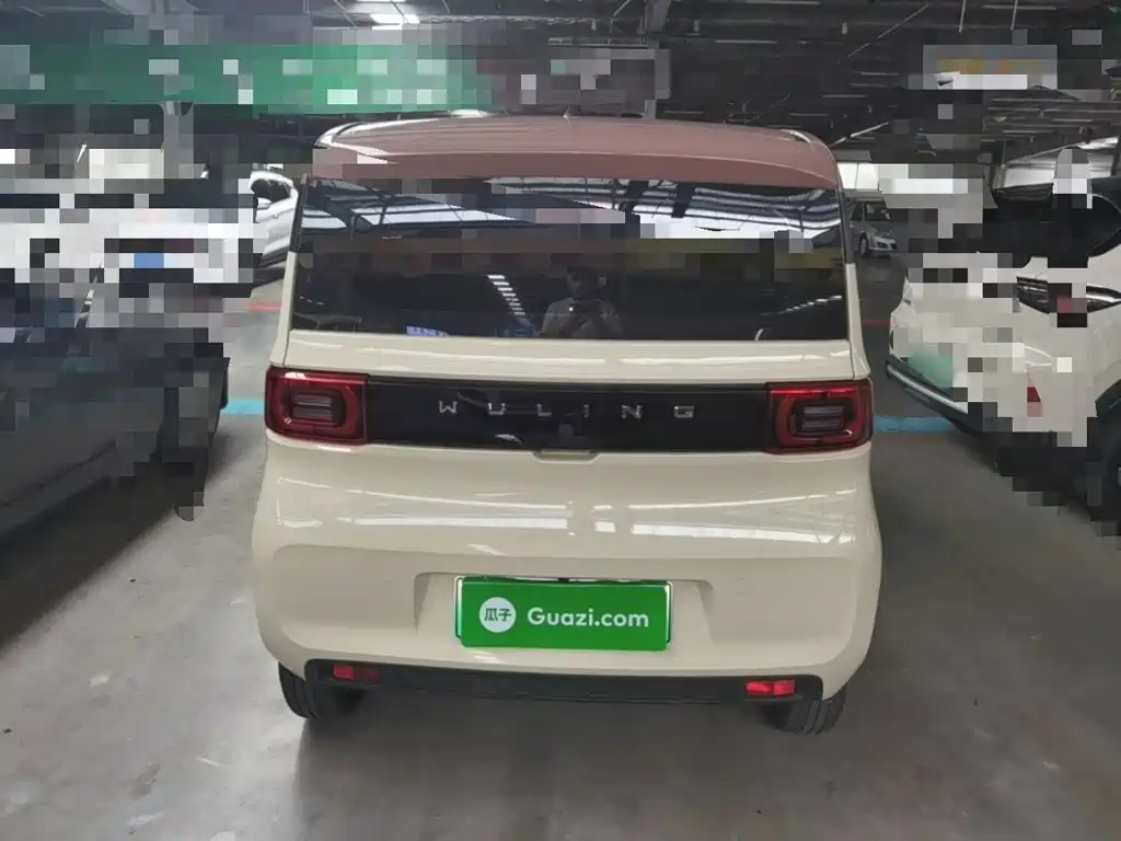 Wuling MINIEV — миниатюра 6