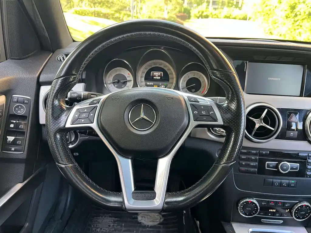 Mercedes-Benz GLK-Class — миниатюра 4