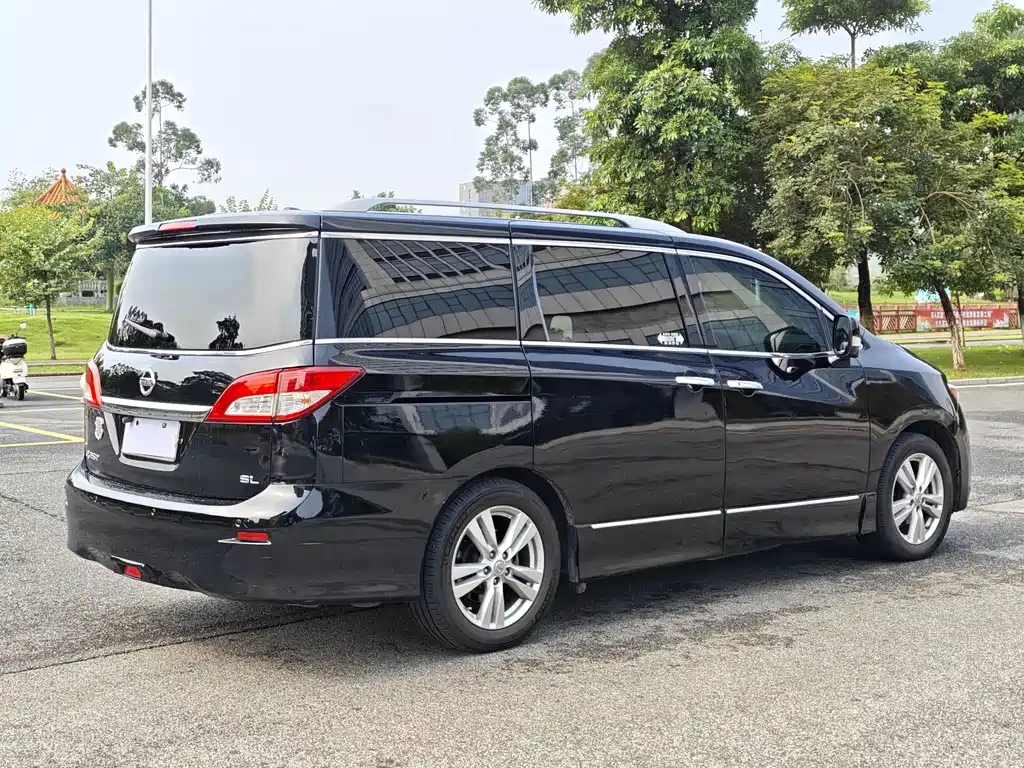 Nissan Quest — миниатюра 16