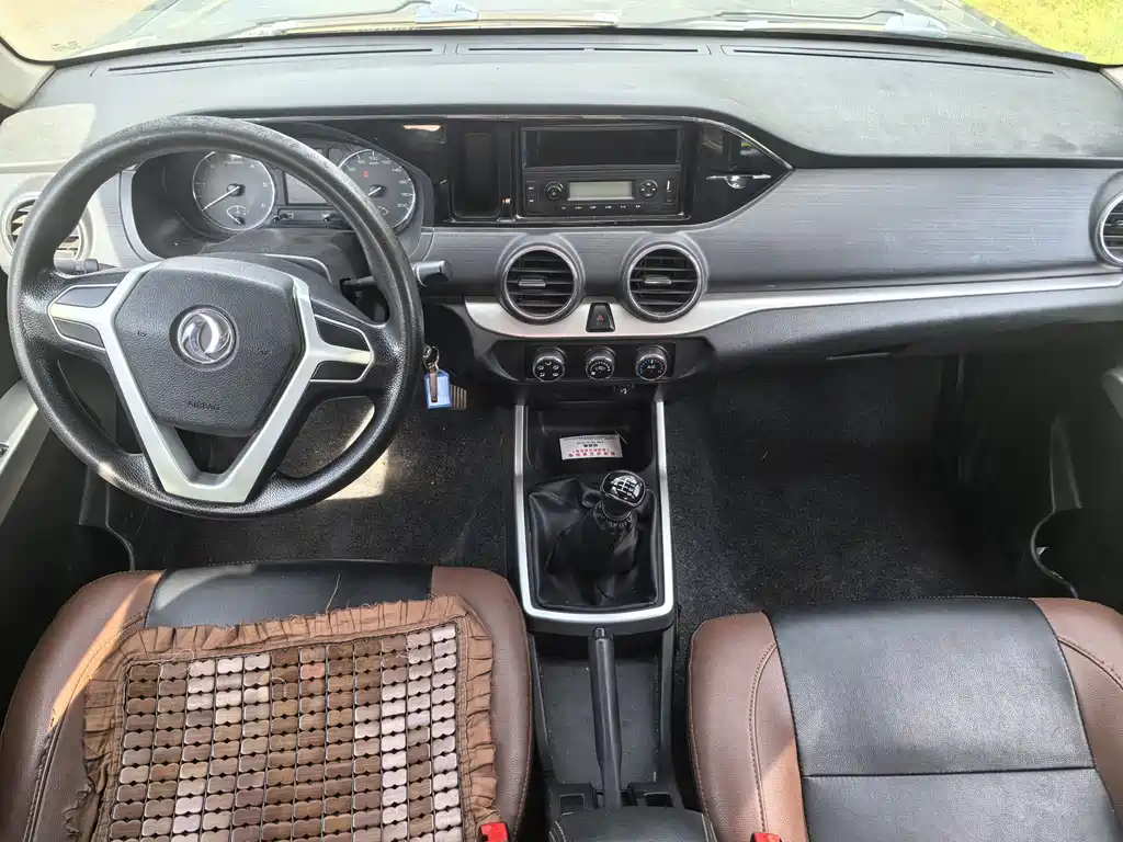 Dongfeng Rich — миниатюра 8