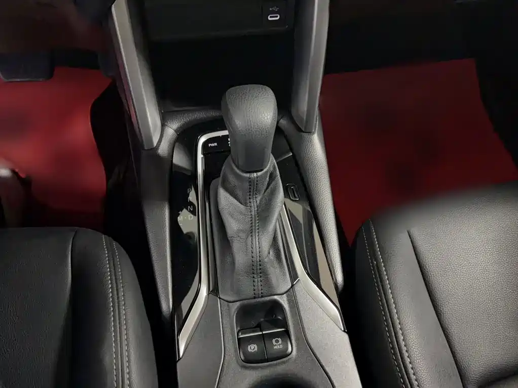 Toyota Frontlander — миниатюра 10