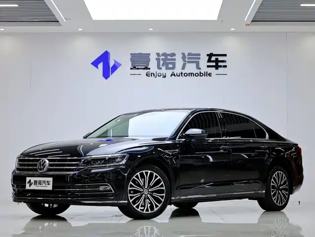 Volkswagen Phideon