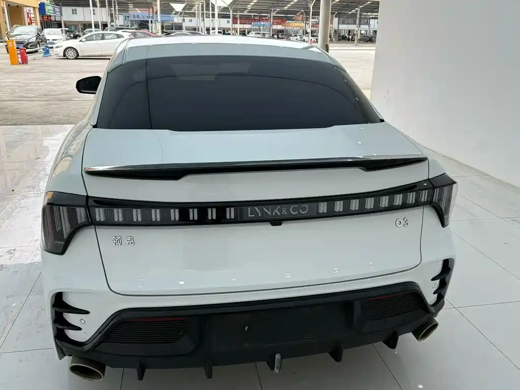 Lynk & Co 03 — миниатюра 8