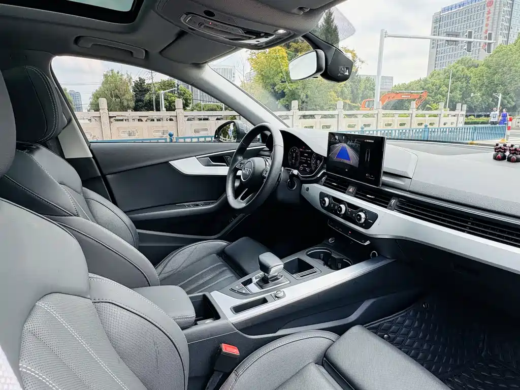 Audi A4L — миниатюра 11
