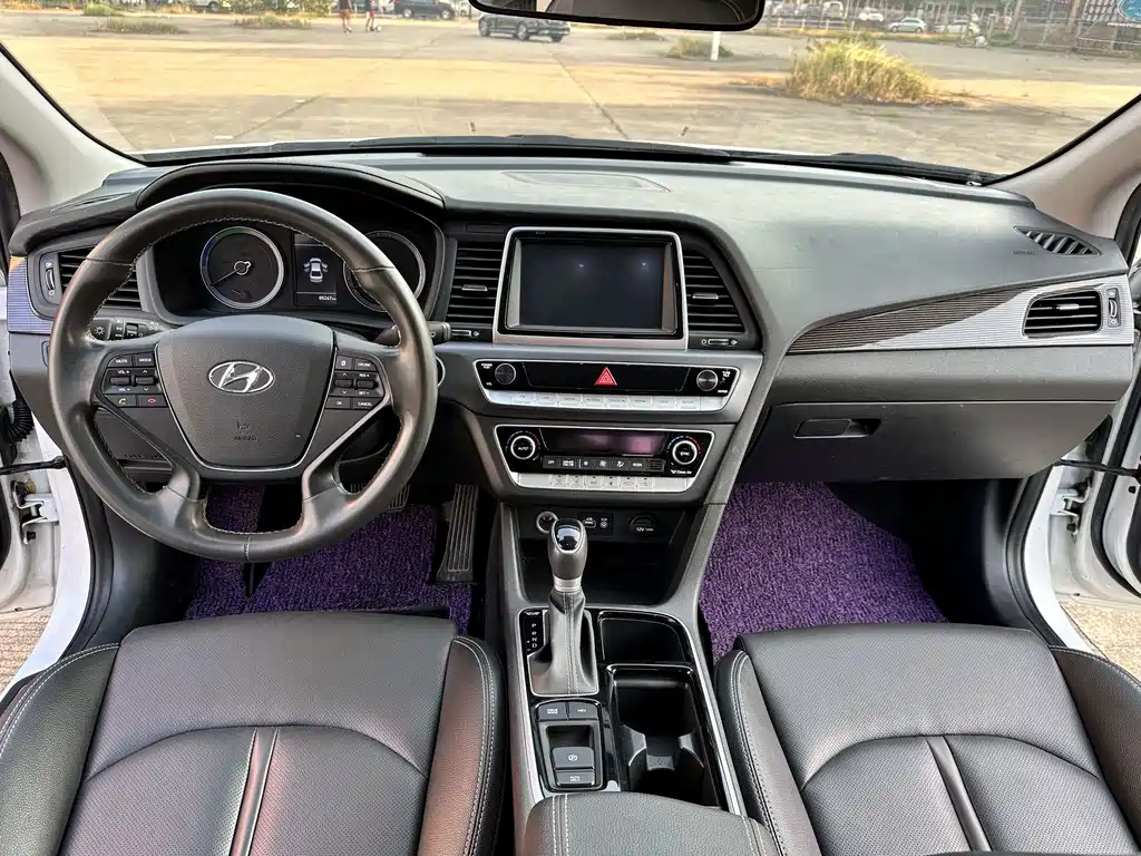 Hyundai Sonata PHEV — миниатюра 6